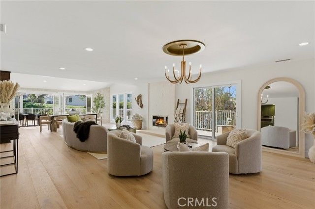 4707 Park Olivo N, Calabasas, CA 91302