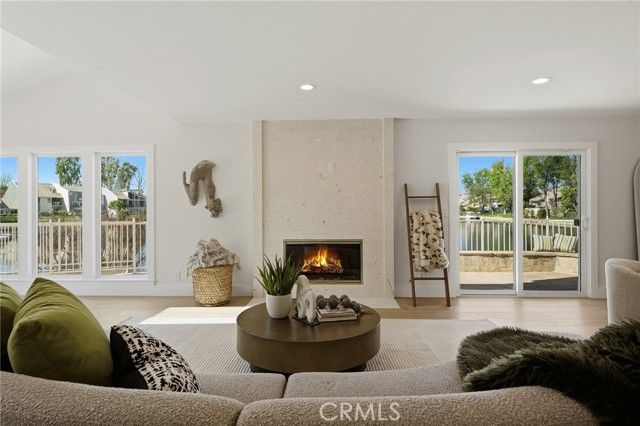 4707 Park Olivo N, Calabasas, CA 91302