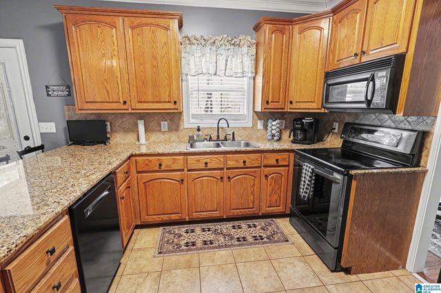 5096 GOLD LEAF LANE, Pinson, AL 35126