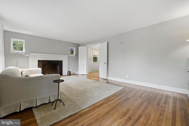 318 DEVON STATE RD, Devon, PA 19333
