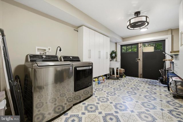 318 DEVON STATE RD, Devon, PA 19333