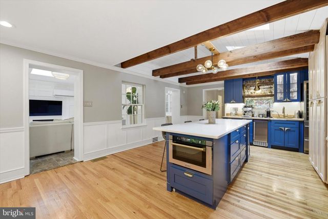 318 DEVON STATE RD, Devon, PA 19333