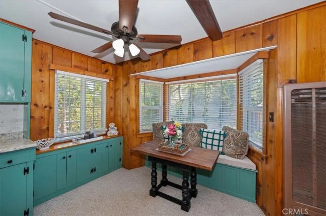 23720 Hillside, Crestline, CA 92325