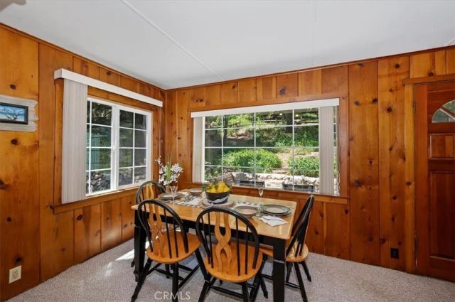 23720 Hillside, Crestline, CA 92325