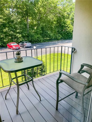 185 Manville Hill Rd Road 506, Cumberland, RI 02864
