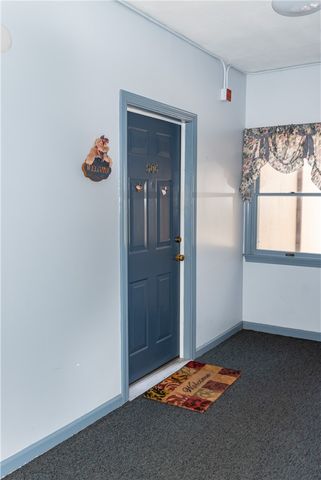 185 Manville Hill Rd Road 506, Cumberland, RI 02864