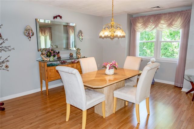 185 Manville Hill Rd Road 506, Cumberland, RI 02864