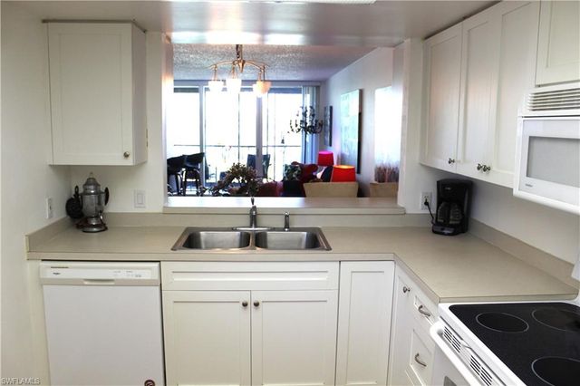 25806 Cockleshell DR 314, Bonita Springs, FL 34135