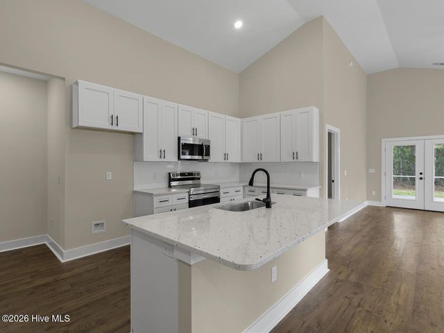 9384 Night Harbor Drive SE, Leland, NC 28451