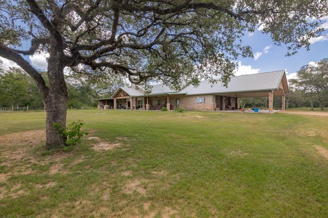 19449 & 19587 Fm 530, Hallettsville, TX 77964