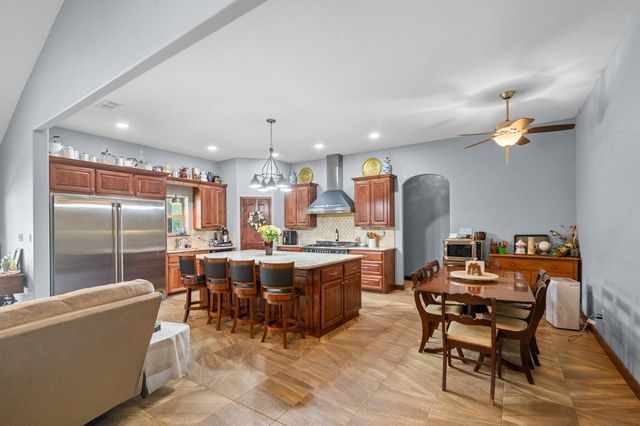 19449 & 19587 Fm 530, Hallettsville, TX 77964