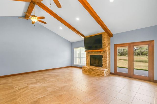 19449 & 19587 Fm 530, Hallettsville, TX 77964