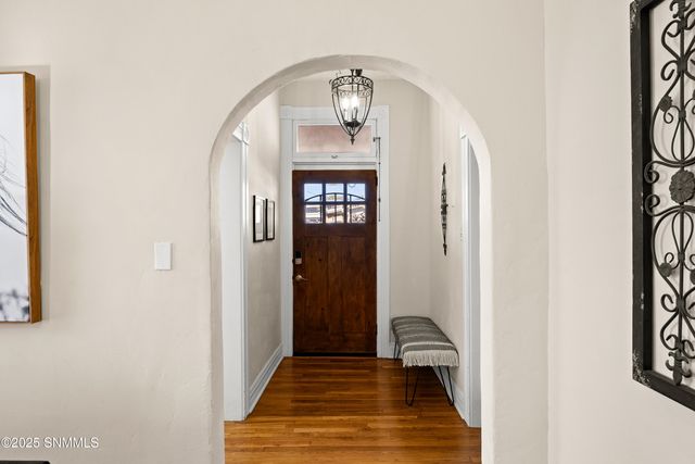 1010 Plain St Street, Las Cruces, NM 88001