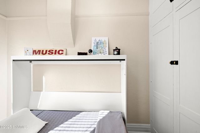 1010 Plain St Street, Las Cruces, NM 88001