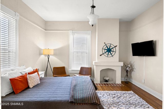 1010 Plain St Street, Las Cruces, NM 88001