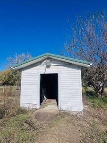 677 South Street, Flemington, MO 65650