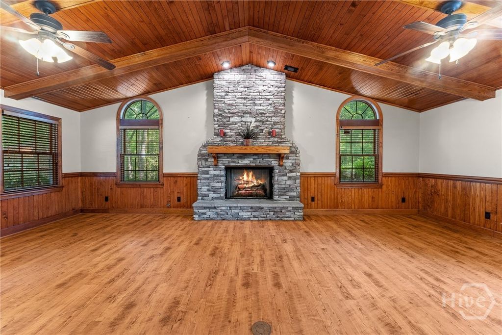 Image 3 of property listing at 231 Lexington Avenue, Rincon, GA 31326