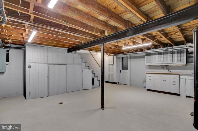 2302 READING BLVD, Reading, PA 19609