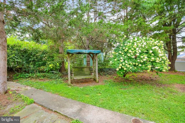 2302 READING BLVD, Reading, PA 19609