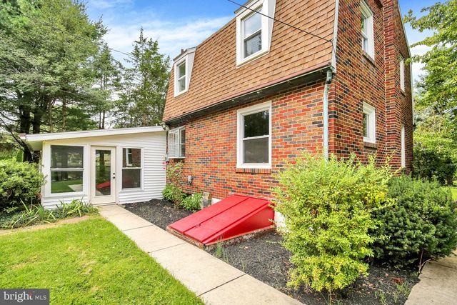 2302 READING BLVD, Reading, PA 19609