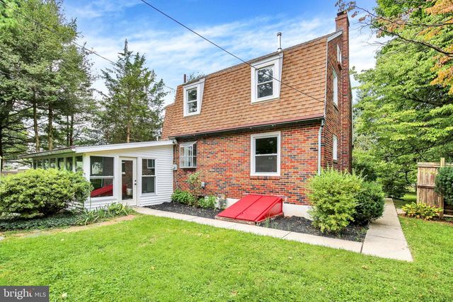2302 READING BLVD, Reading, PA 19609