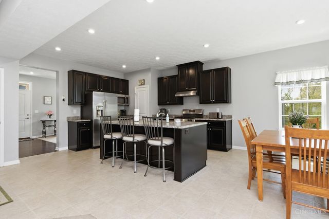 1424 Woodlan Court, Batavia Twp, OH 45102