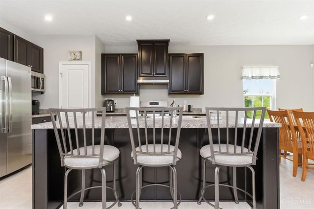 1424 Woodlan Court, Batavia Twp, OH 45102