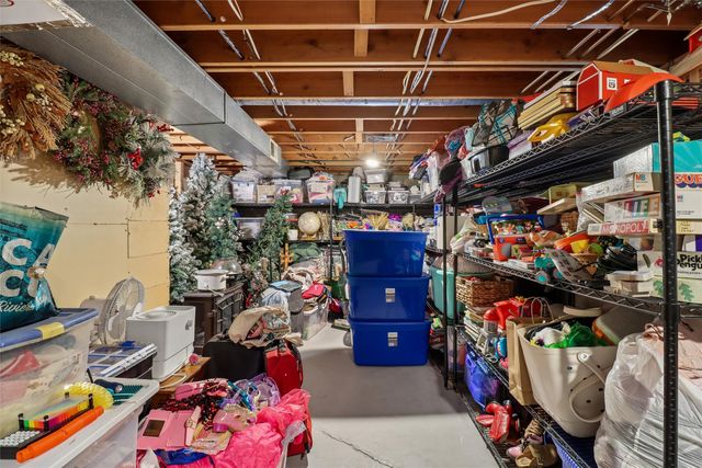 504 E Walnut Street, New Sharon, IA 50207