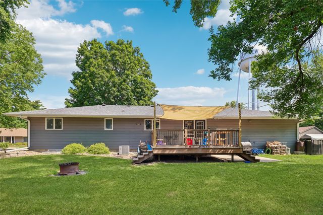 504 E Walnut Street, New Sharon, IA 50207