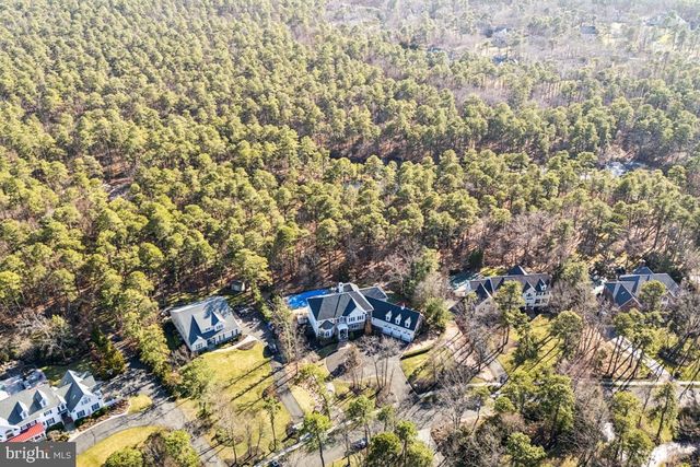11 CLIFF SWALLOW DR, Medford, NJ 08055