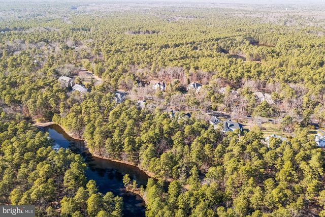 11 CLIFF SWALLOW DR, Medford, NJ 08055