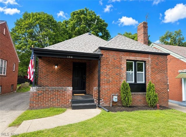 154 Roslyn Drive, Youngstown, OH 44505