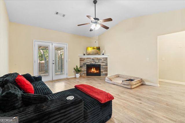 109 Abelia Lane, Byron, GA 31008