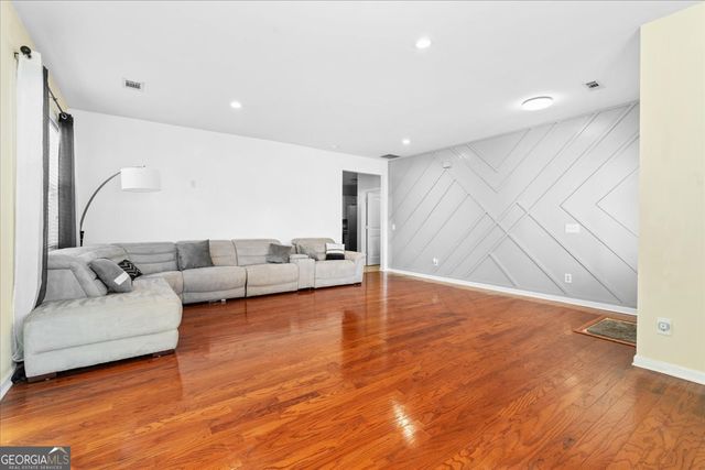 109 Abelia Lane, Byron, GA 31008