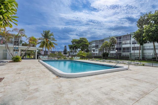 2771 Taft Street 104, Hollywood, FL 33020