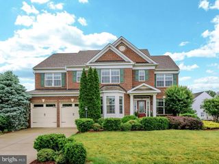 42134 AUTUMN RAIN CIR, Brambleton, VA 20148