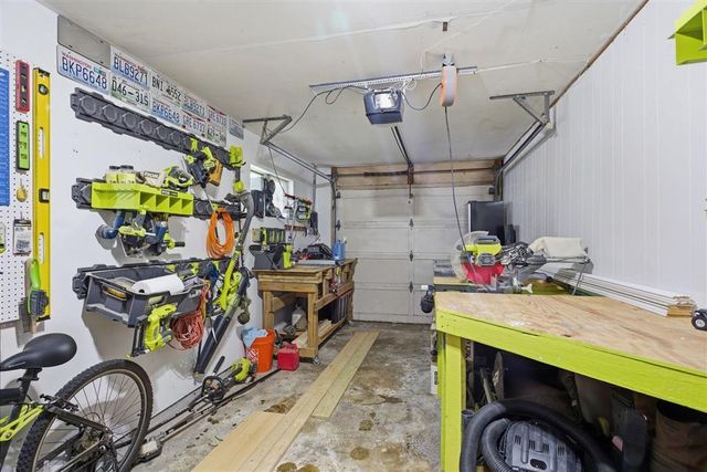 1822 Sarah Lane, Lake Charles, LA 70605