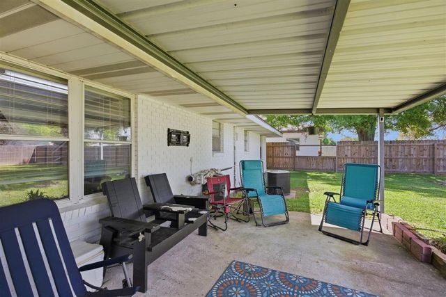 1822 Sarah Lane, Lake Charles, LA 70605