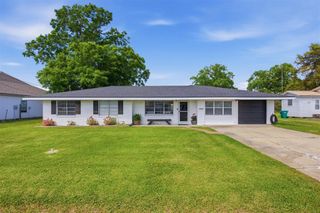 1822 Sarah Lane, Lake Charles, LA 70605