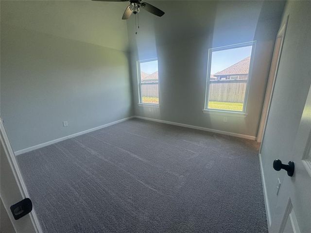1100 SW 139th Terrace, Oklahoma City, OK 73170