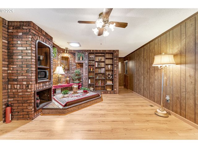 8212 Ne 219TH Ave, Vancouver, WA 98682
