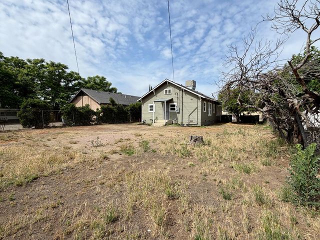 622 N Palm Avenue, Fresno, CA 93728