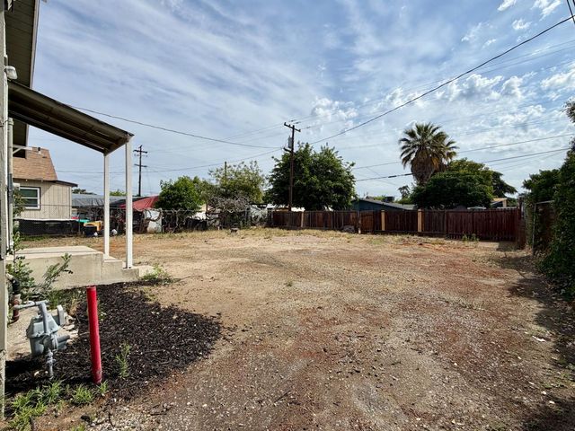622 N Palm Avenue, Fresno, CA 93728