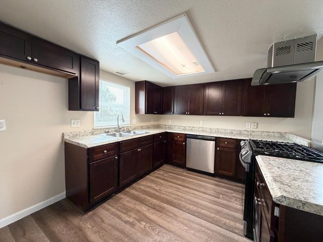 622 N Palm Avenue, Fresno, CA 93728