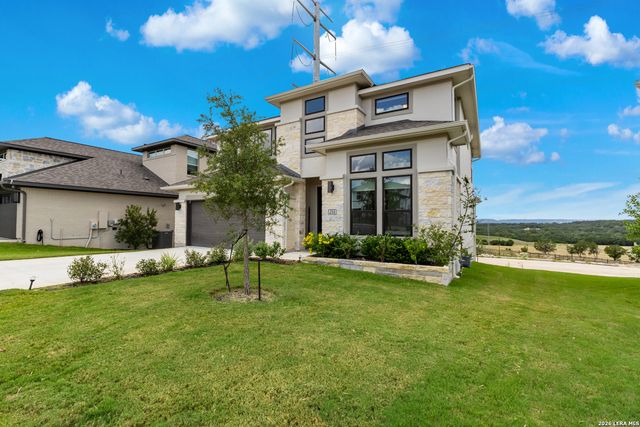 250 Navarro, Boerne, TX 78006