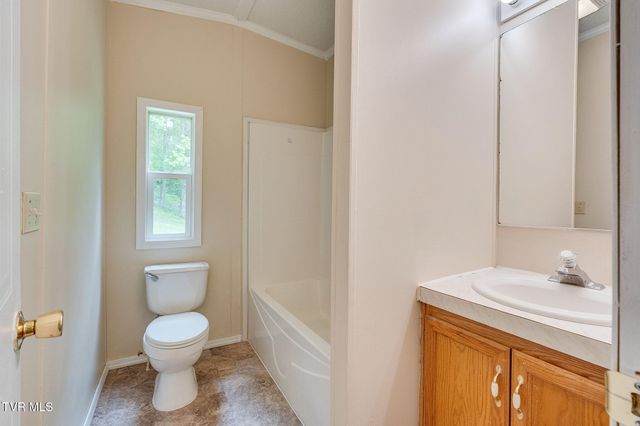 118 Berry Hill Road, Elizabethton, TN 37643