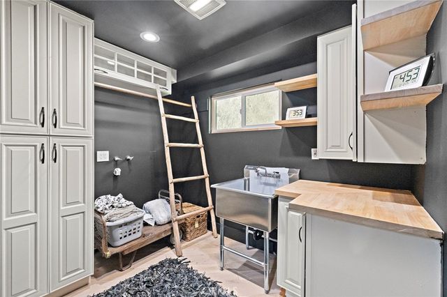 2979 Terry, Laguna Beach, CA 92651