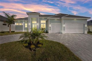 2129 Cape Coral PKWY W, Cape Coral, FL 33914