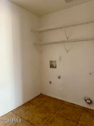 7502 W DESERT COVE Avenue, Peoria, AZ 85345