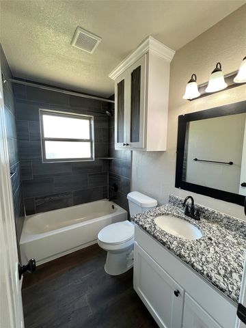 415 Glenn Drive, Weatherford, TX 76086